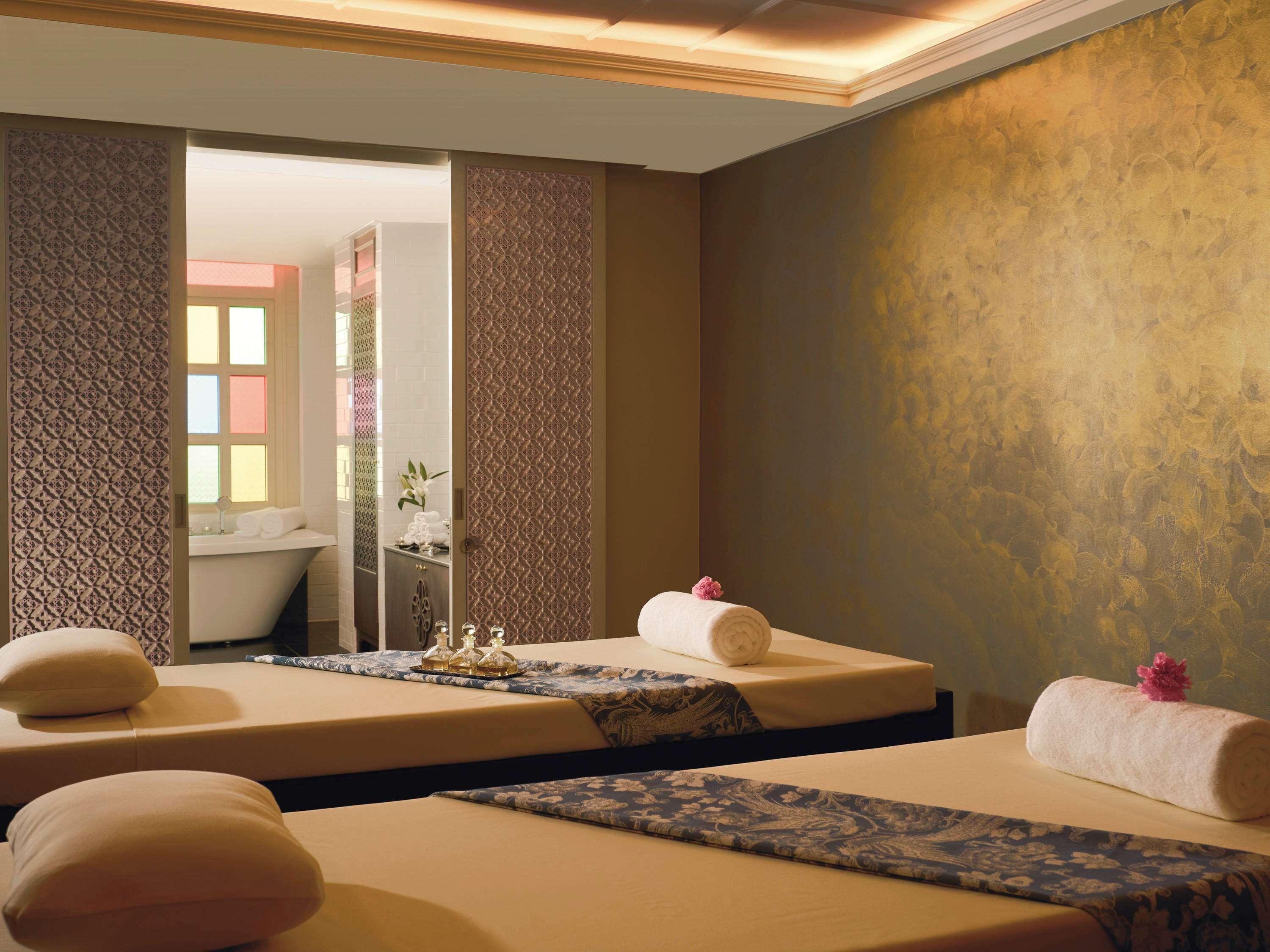 Moevenpick Myth Hotel Patong Phuket Esterno foto Spa at The Oberoi, Mumbai